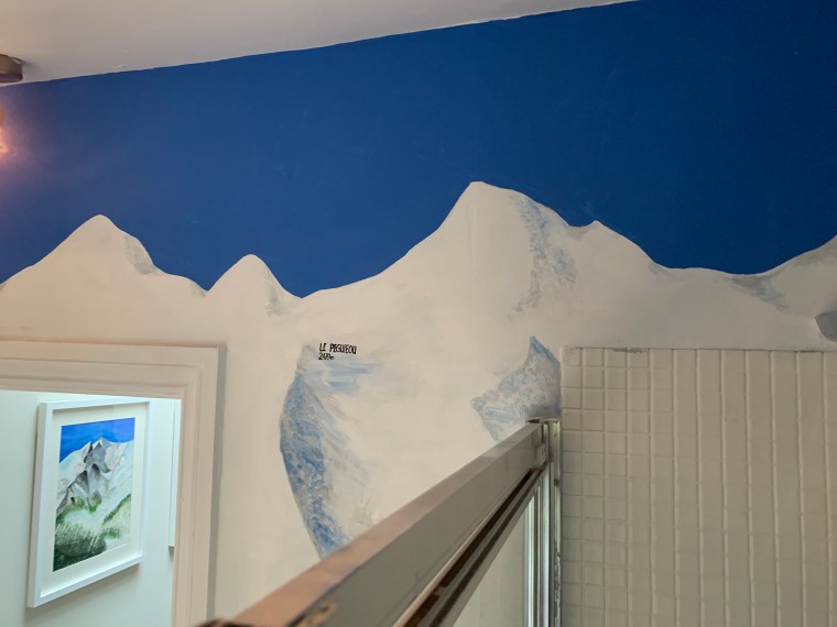 shading and title of peak with altitude included